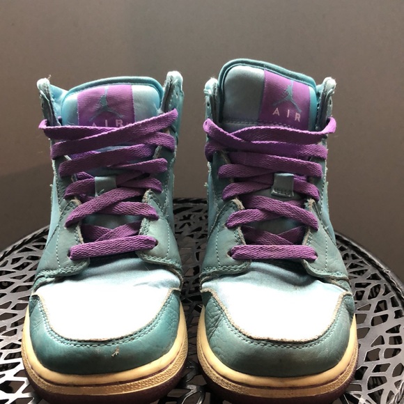 Nike Jordan’s women’s size 5.5 - Picture 2 of 5